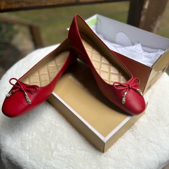 Michael Kors Women’s Ballet Flats Red - Picture 4 of 11